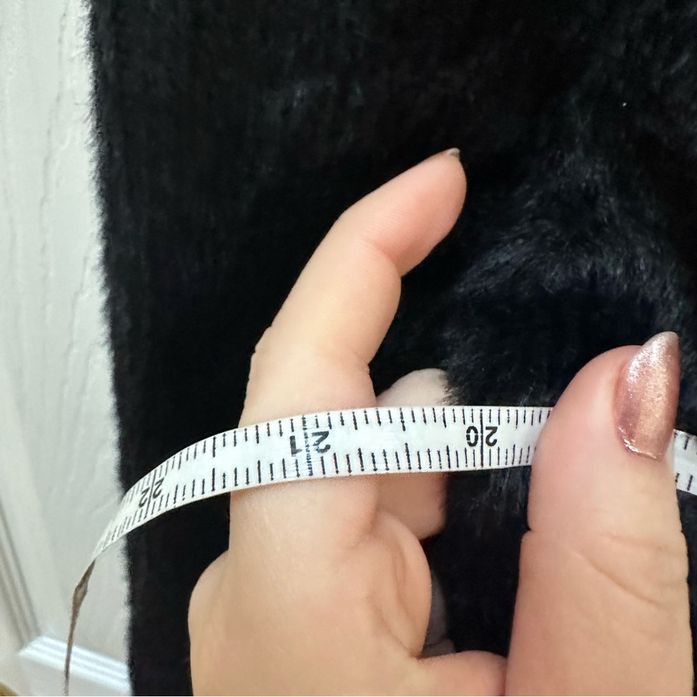 For Love Lemons Myriam Turtleneck Sweater fur soft m medium cropped black - Picture 6 of 8